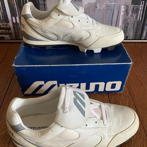 Brand New  MIZUNO RIPPER FS24L Baseball/ Softball White GLITCH In Men’s Sz: 9.5